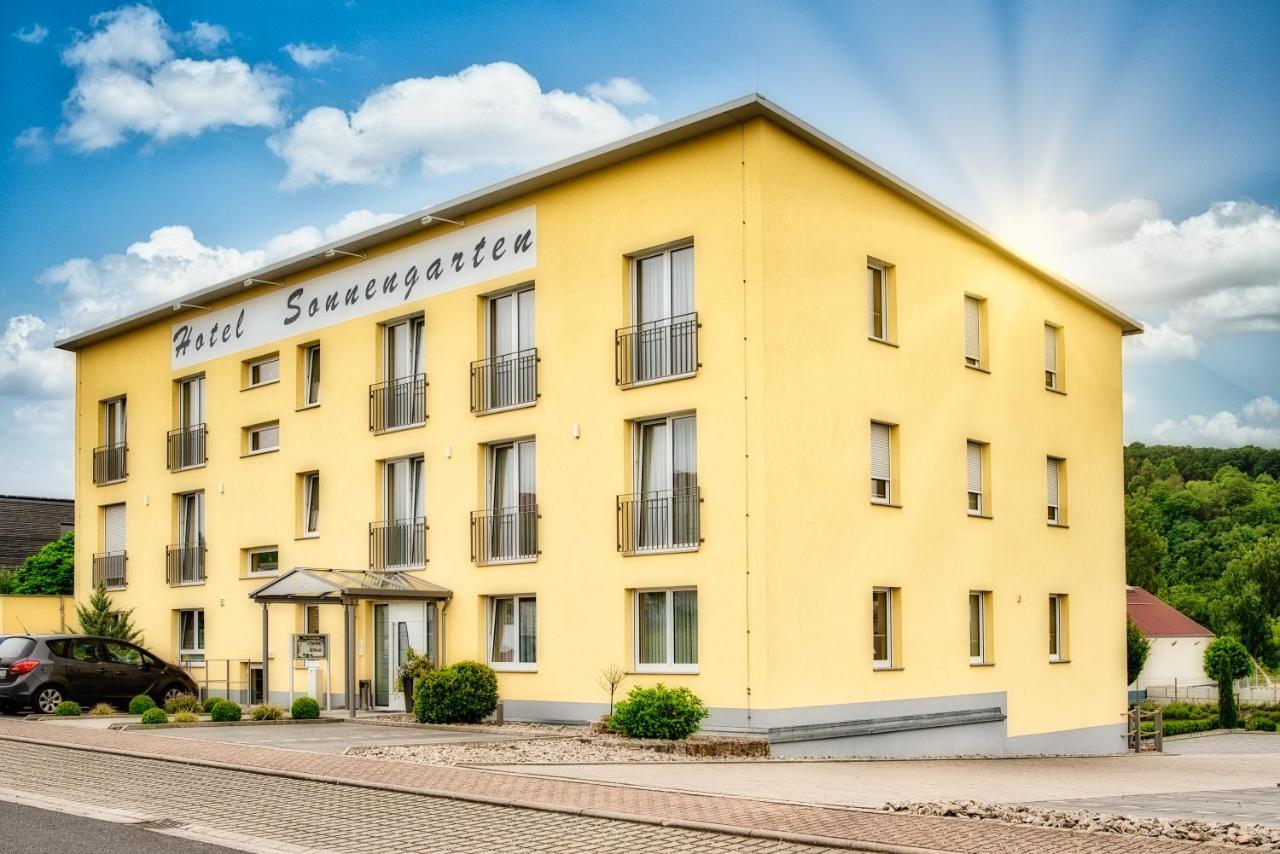 Hotel Sonnengarten Sommerhausen Eksteriør billede