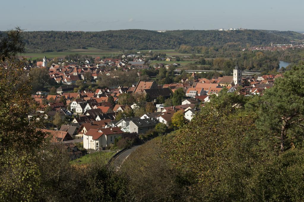 Hotel Sonnengarten Sommerhausen Eksteriør billede